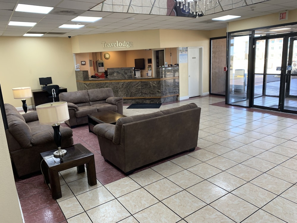 Travelodge by Wyndham Odessa - photo 2
