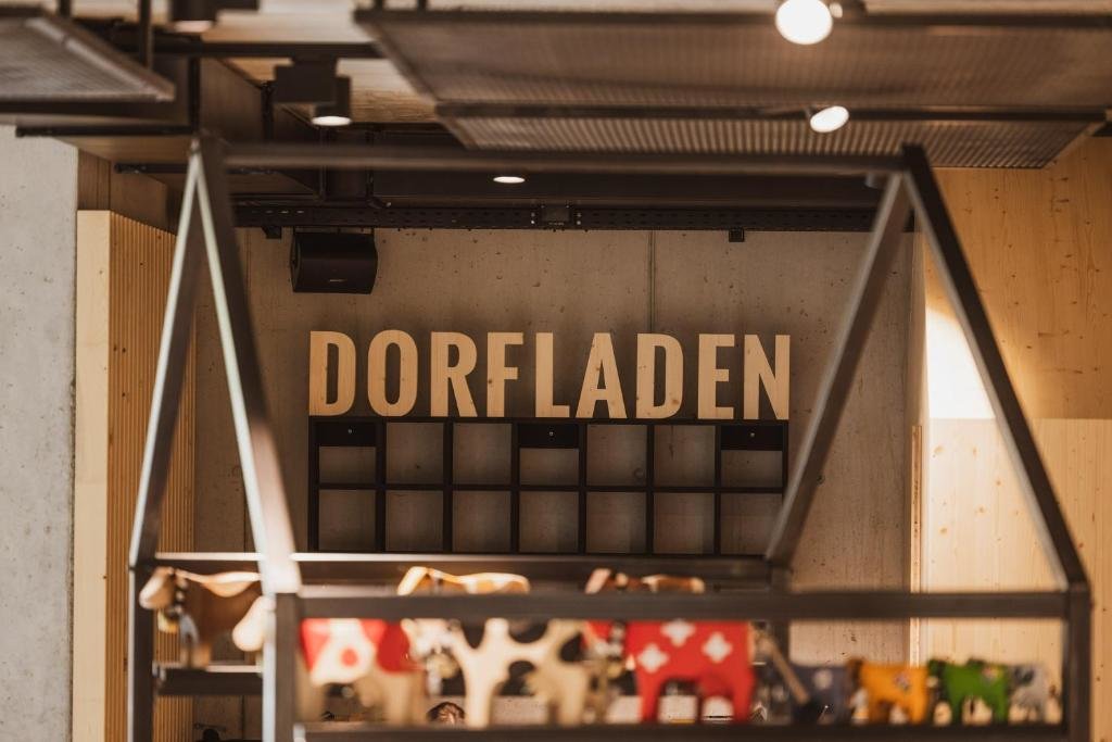 Bretterhotel in Brienz, Switzerland