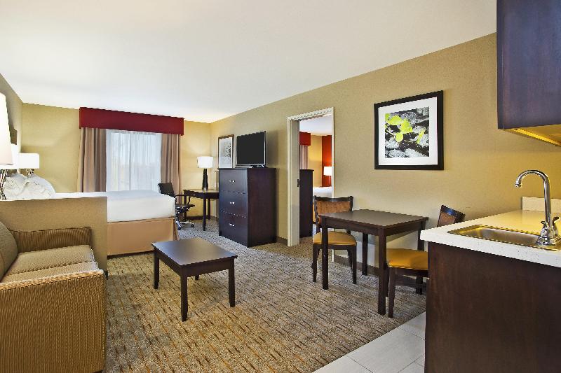 Holiday Inn Express & Suites Springfield Dayton Area by IHG - photo 40