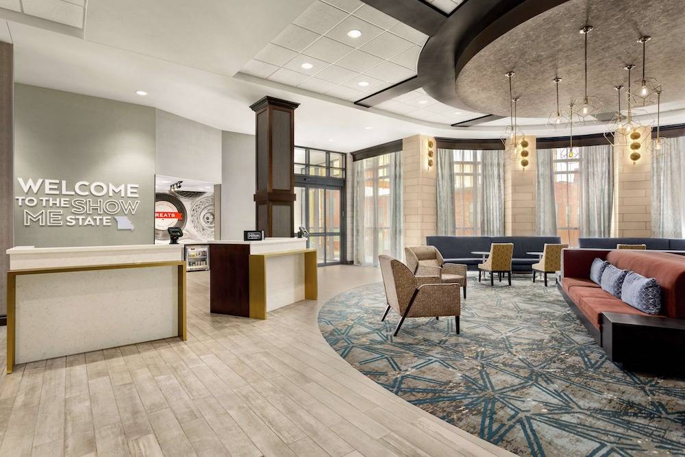 Hampton Inn & Suites Kansas City Downtown Crossroads - photo 5