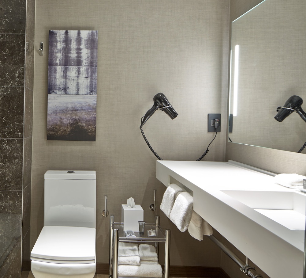 AC Hotel by Marriott Atlanta Downtown - photo 27