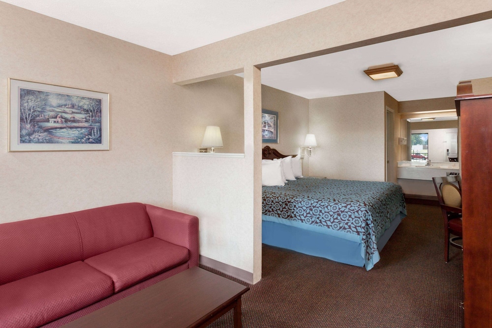 Days Inn by Wyndham Morristown - photo 12