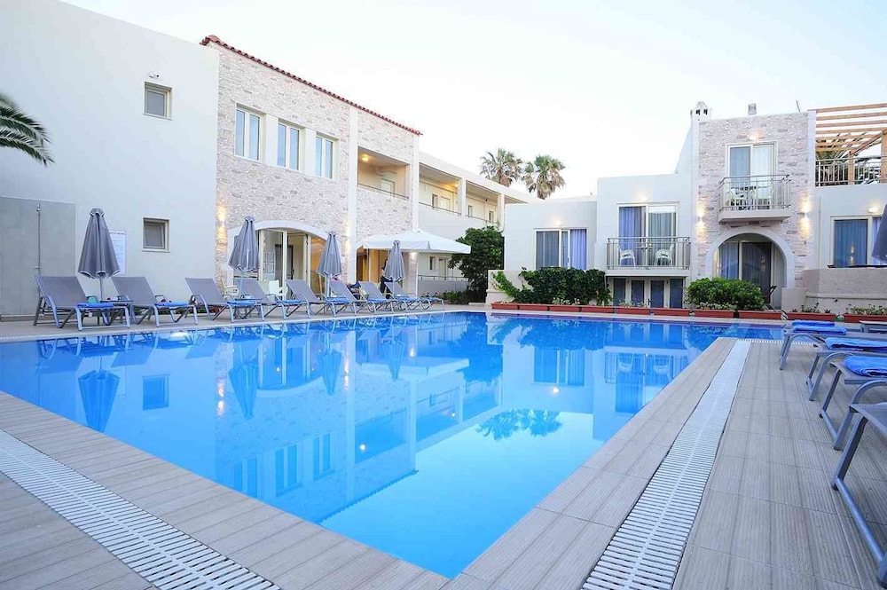 Maravel Star Art Hotel — 4-Star Luxury Hotel in Rethymno, Greece