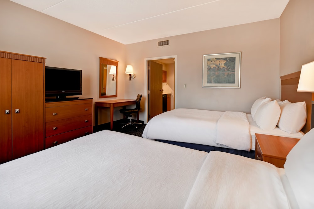 Embassy Suites by Hilton Lexington UK Coldstream - photo 14