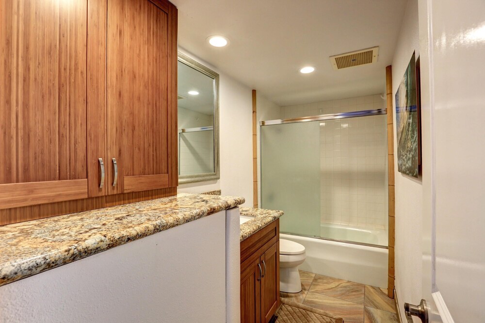 Hale Mahina Beach Resort - photo 11