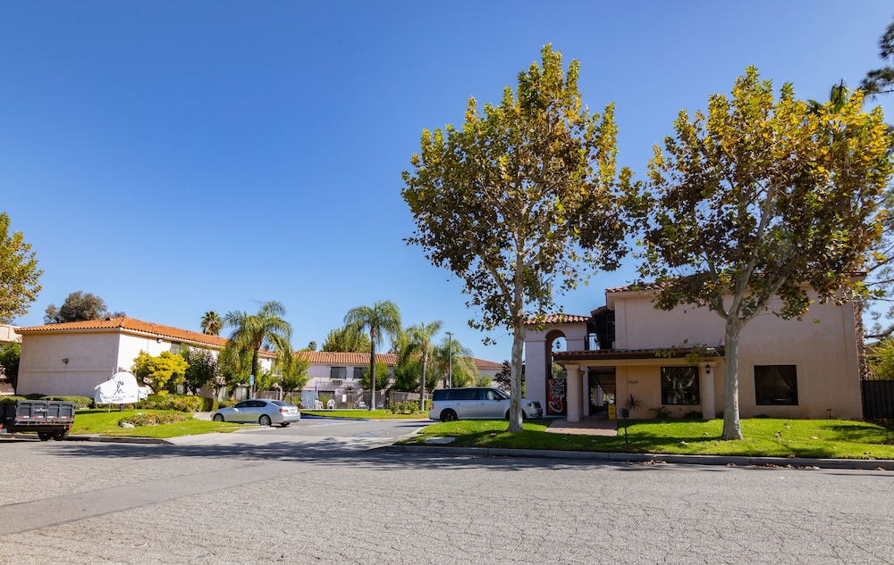 Hospitality Inn San Bernardino Redlands - photo 29
