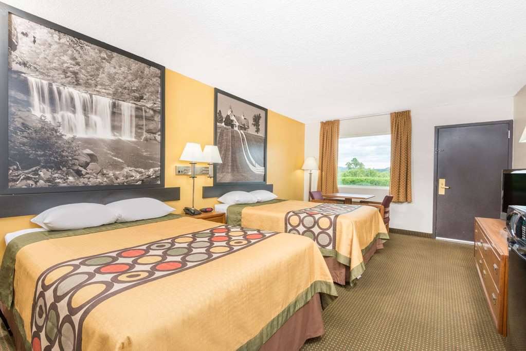Super 8 by Wyndham Williamsburg - photo 13