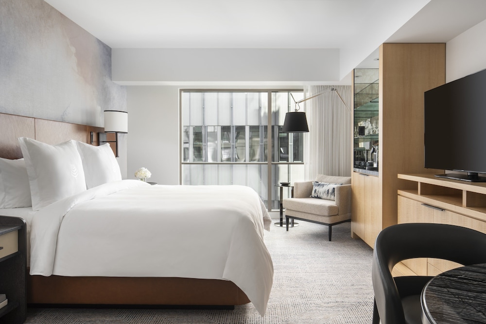 Four Seasons Hotel Seattle - photo 16
