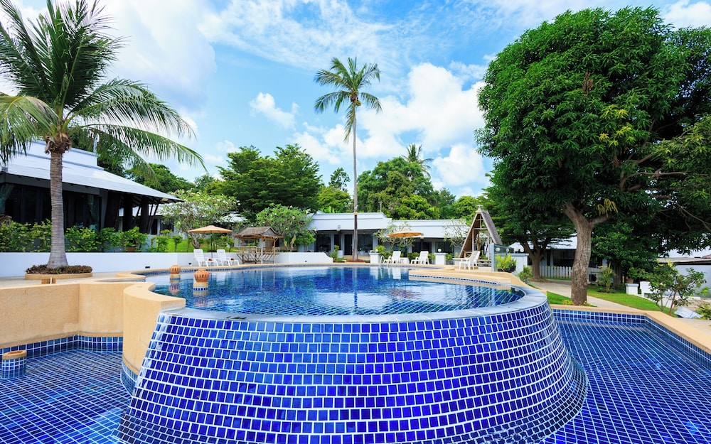 Peace Garden Resort Koh Samui — hotel near Samui International Airport