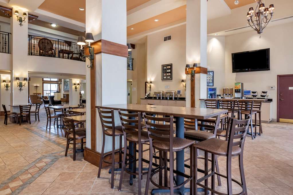 Best Western Gateway Grand - photo 36