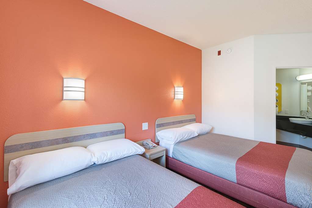 Motel 6 Columbia SC Fort Jackson Area - photo 14
