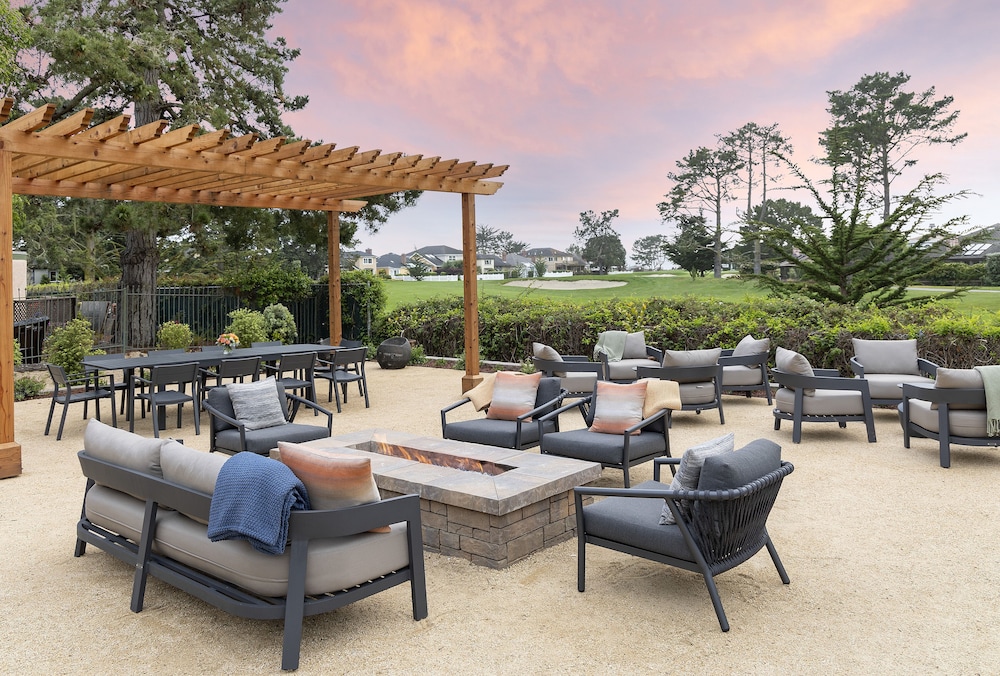 Half Moon Bay Lodge - photo 49