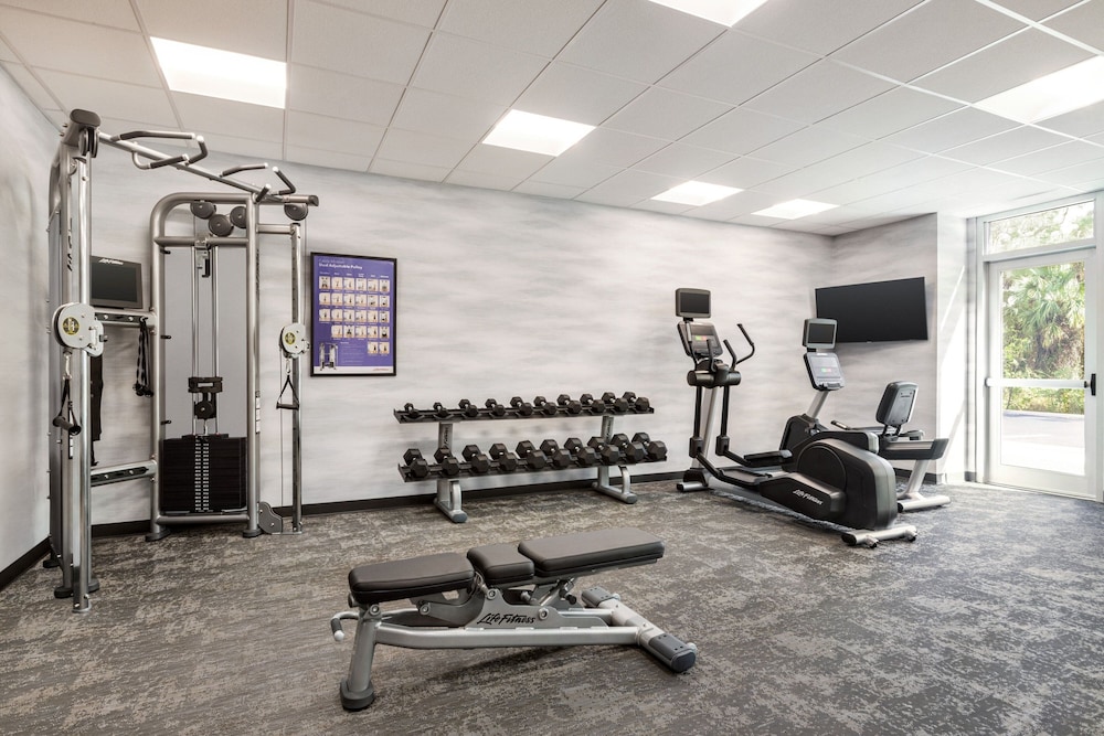 Fairfield Inn & Suites by Marriott Bonita Springs - photo 23