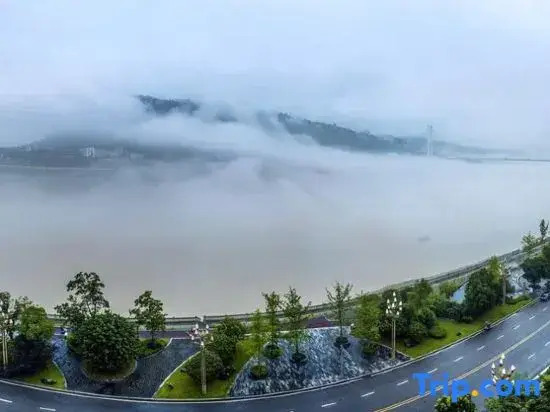 Renshou Hongyu Business Hotel in Meishan, People's Republic of China