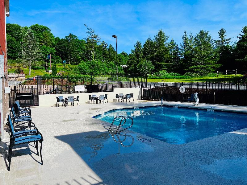 Holiday Inn Express Blowing Rock South by IHG - photo 61