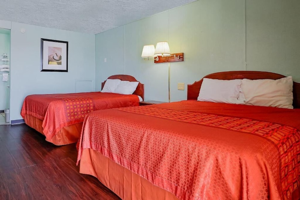 Route 66 Inn - photo 8