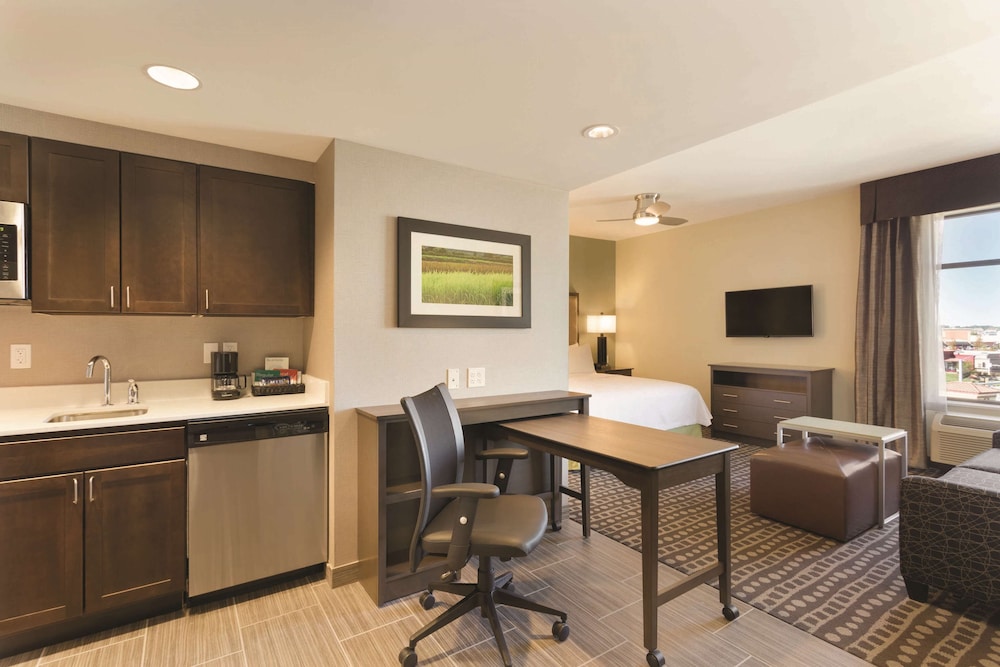 Homewood Suites by Hilton West Des Moines SW Mall Area - photo 16