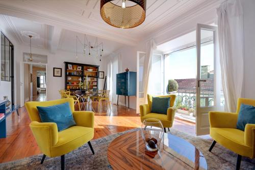 Magnificent Lisbon Apartment by LovelyStay — 4-Star Luxury Hotel in Lisbon, Portugal
