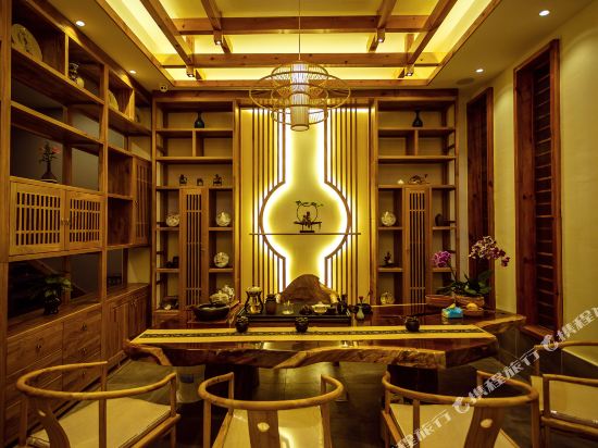 Lin Hu Xin JuGarden Hotel in Qujing, People's Republic of China