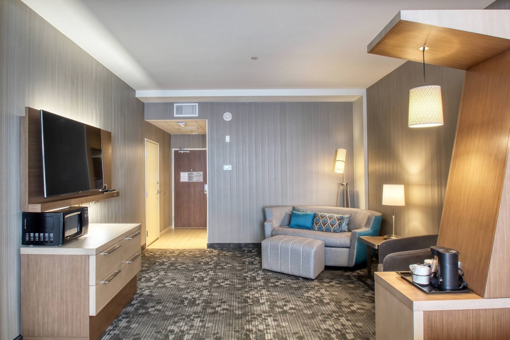 Courtyard by Marriott Fargo - photo 22