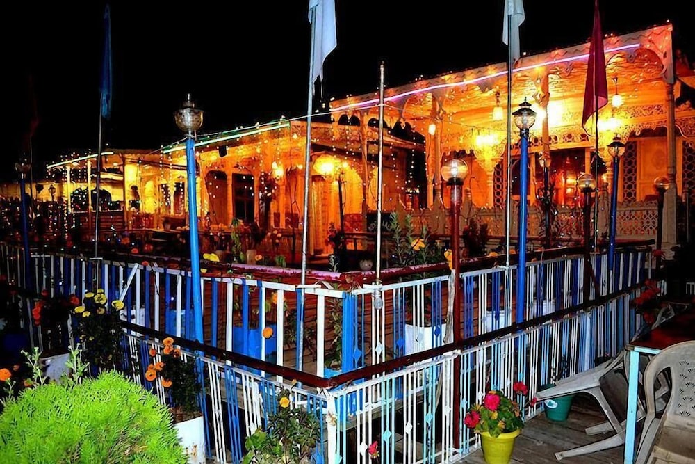 Aziz Palace in Srinagar, India