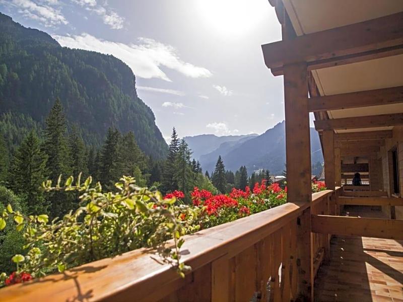 Hotel Engel - last minute hotel in Canazei