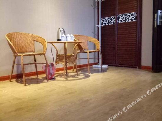 Xindongfang Hotel — hotel in Shawan