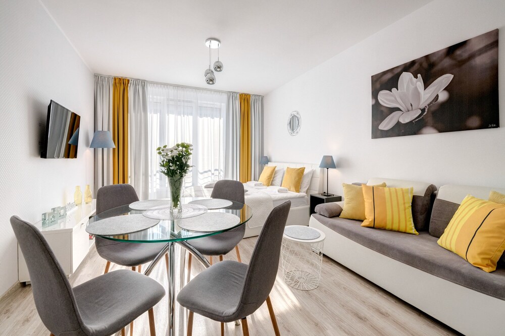 Happy Stay Unique Apartment 336 — 4-Star Luxury Hotel in Gdansk, Poland