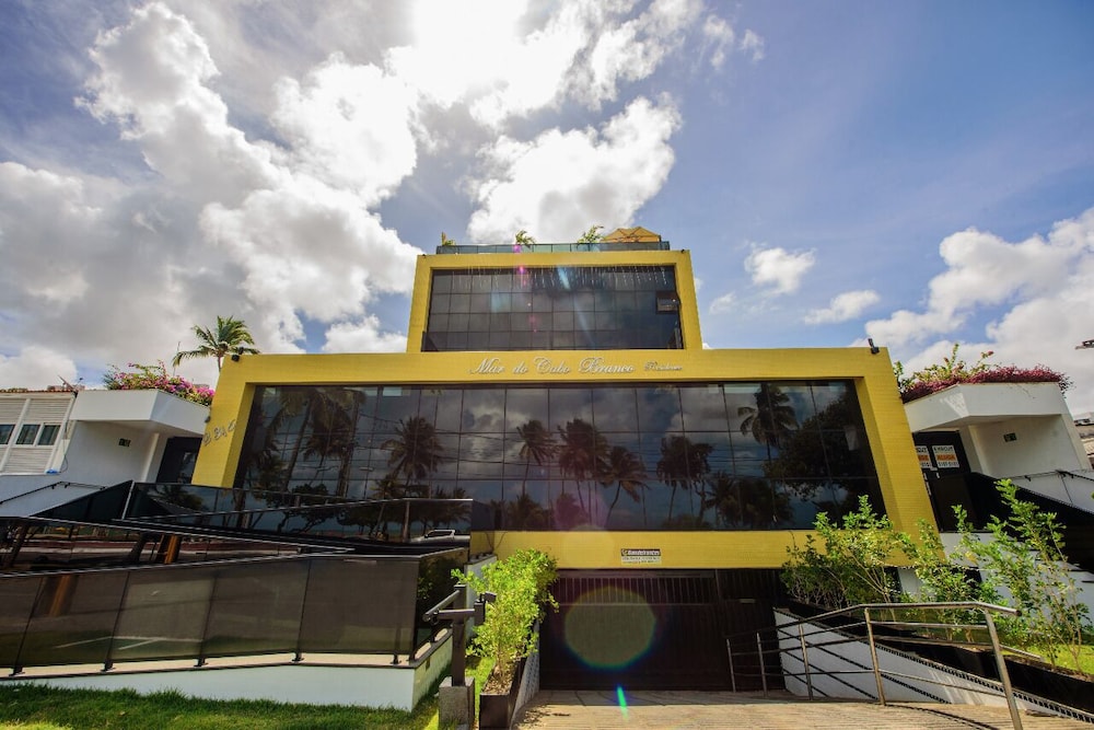 Mar do Cabo Branco Flat — 4-Star Luxury Hotel in Joao Pessoa, Brasil