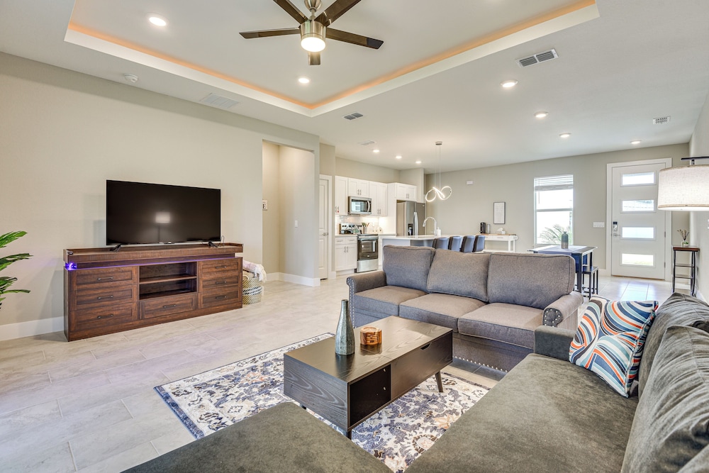 Luxury Healing Retreat North Port in North Port, United States