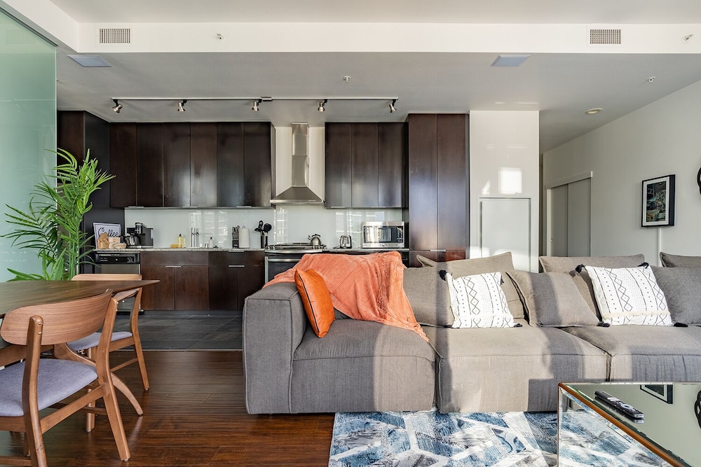 Sophari Towers: Bellevue Apartments - photo 68