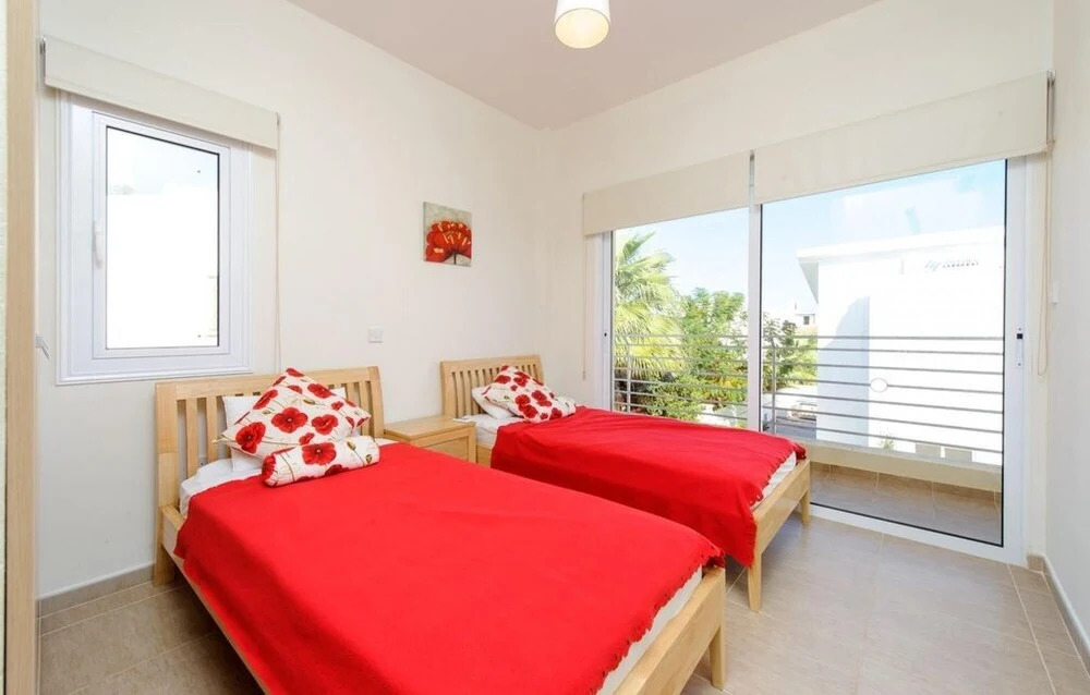 Villa Dafnis Helios Lovely 3 Bedroom Central Protaras Villa With Pool