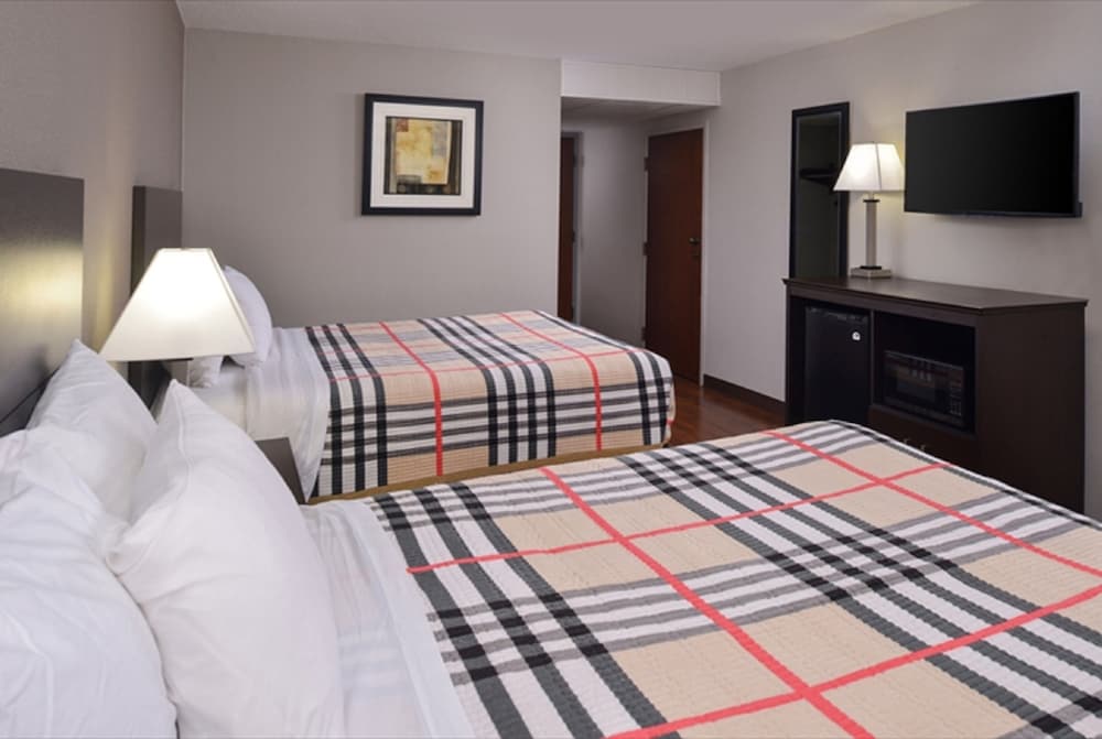 FairBridge Inn Express Monroe City - photo 5