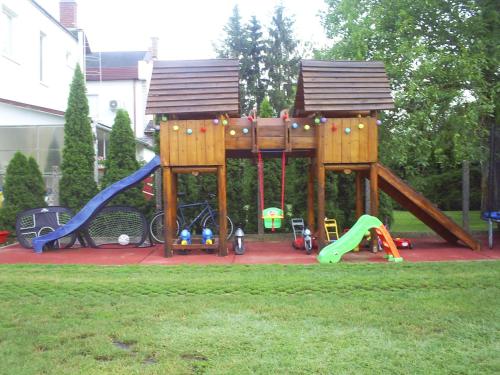 Harmatcsepp Apartmanház — 4-Star Luxury Hotel in Nyiregyhaza, Hungary