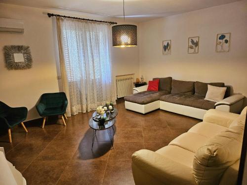 Loriano Apartment — 4-Star Luxury Hotel in Capaci, Italy