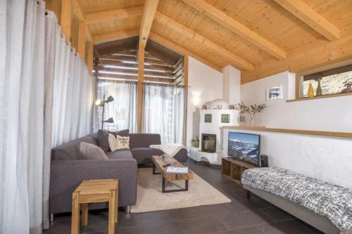 Schöneben Chalet Anne Marie — 4-Star Luxury Hotel in Wald Im Pinzgau, Austria