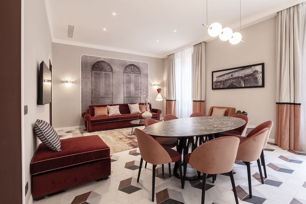 Marina — 4-Star Luxury Hotel in Rome, Italy