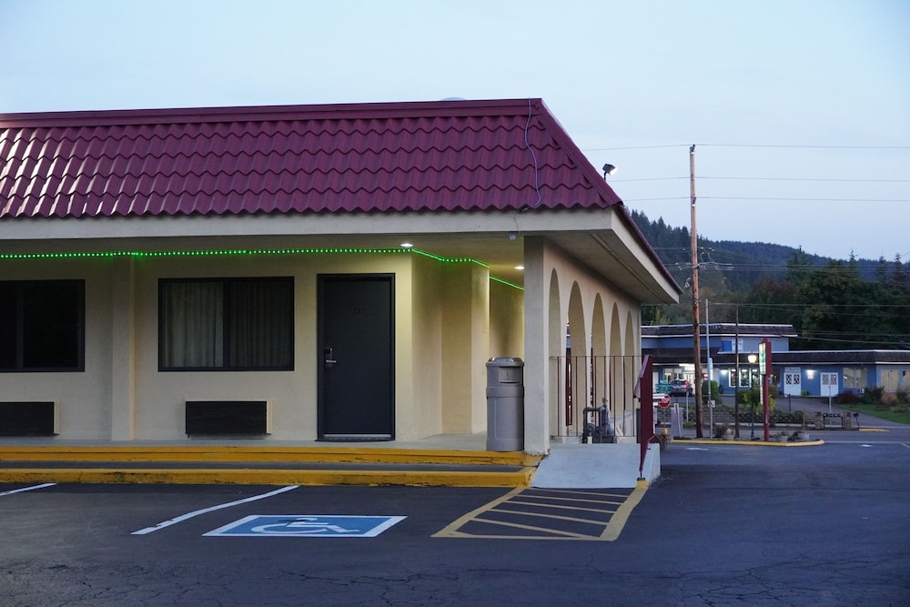 Timberland Inn & Suites - photo 105