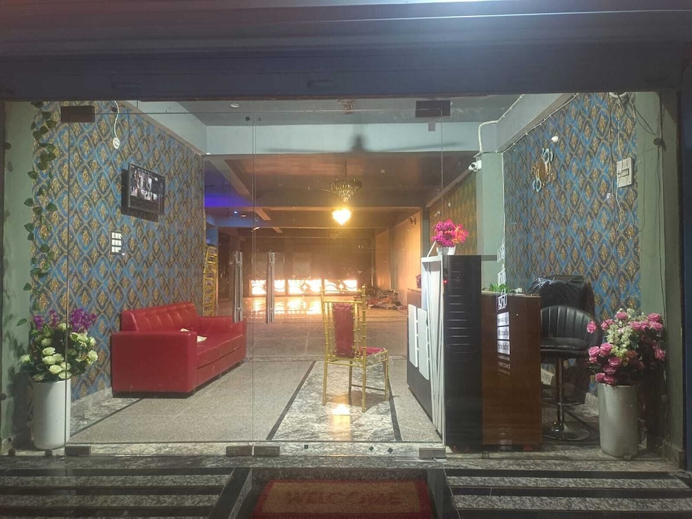Hotel Leela Palace — Tikamgarh — photo 3