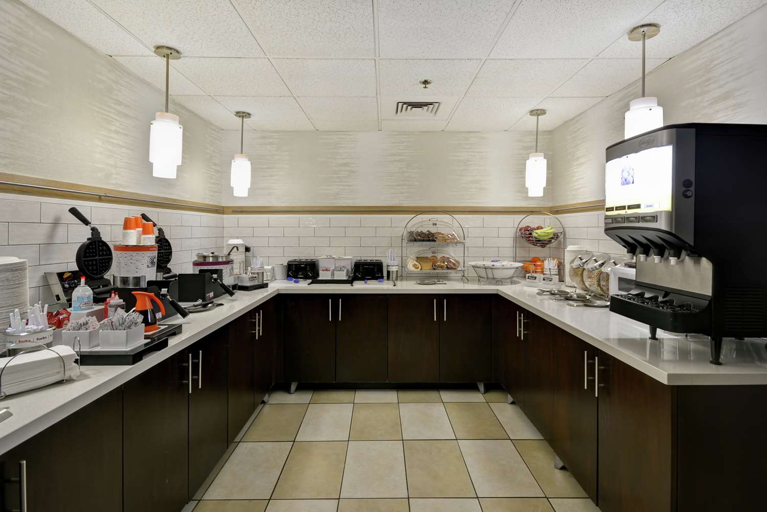 Hampton Inn Detroit Madison Heights South Troy - photo 29