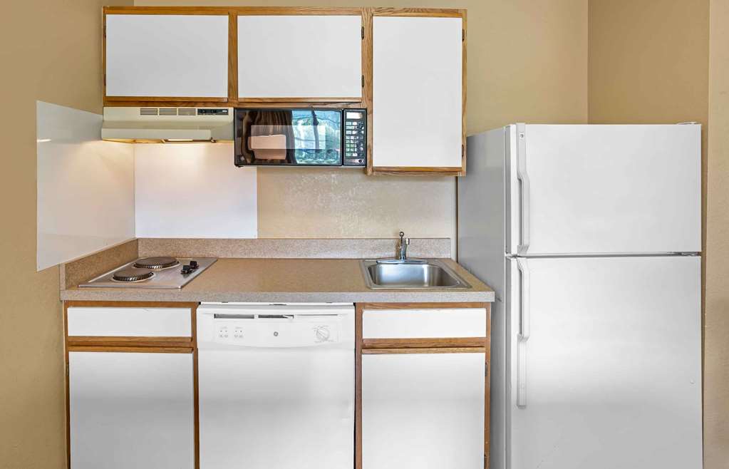 Extended Stay America Suites Fishkill Route 9 - photo 21