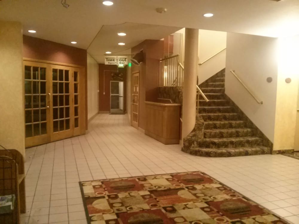 Val U Stay Inn and Suites - photo 2