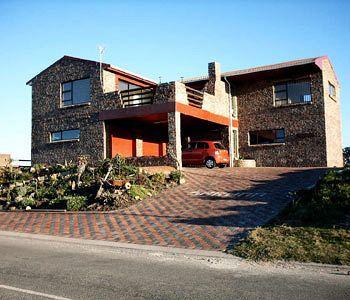 Saruna Guesthouse