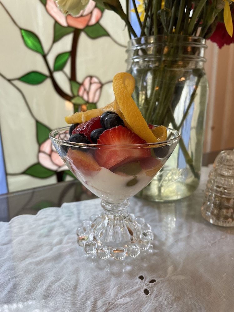 Loganberry Inn - photo 7