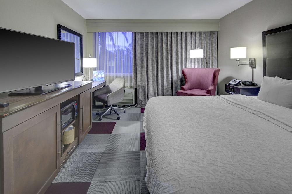 Hampton Inn Miami Coconut Grove Coral Gables - photo 9