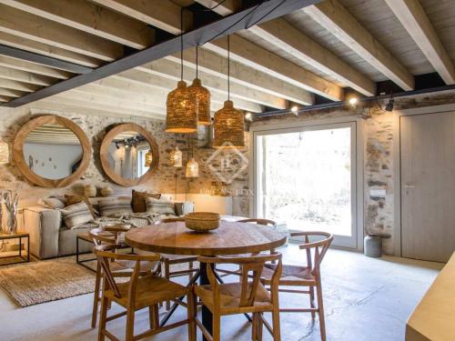 Villa Age — 4-Star Luxury Hotel in Puigcerda, Spain
