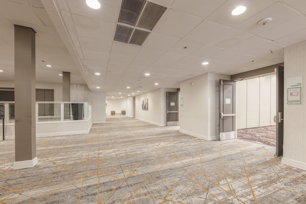 Holiday Inn Austin Midtown by IHG - photo 64