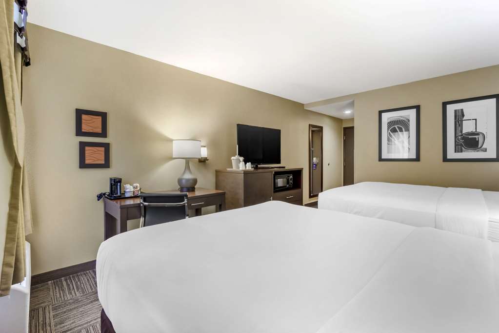 Comfort Inn & Suites Sea Tac Airport - photo 21
