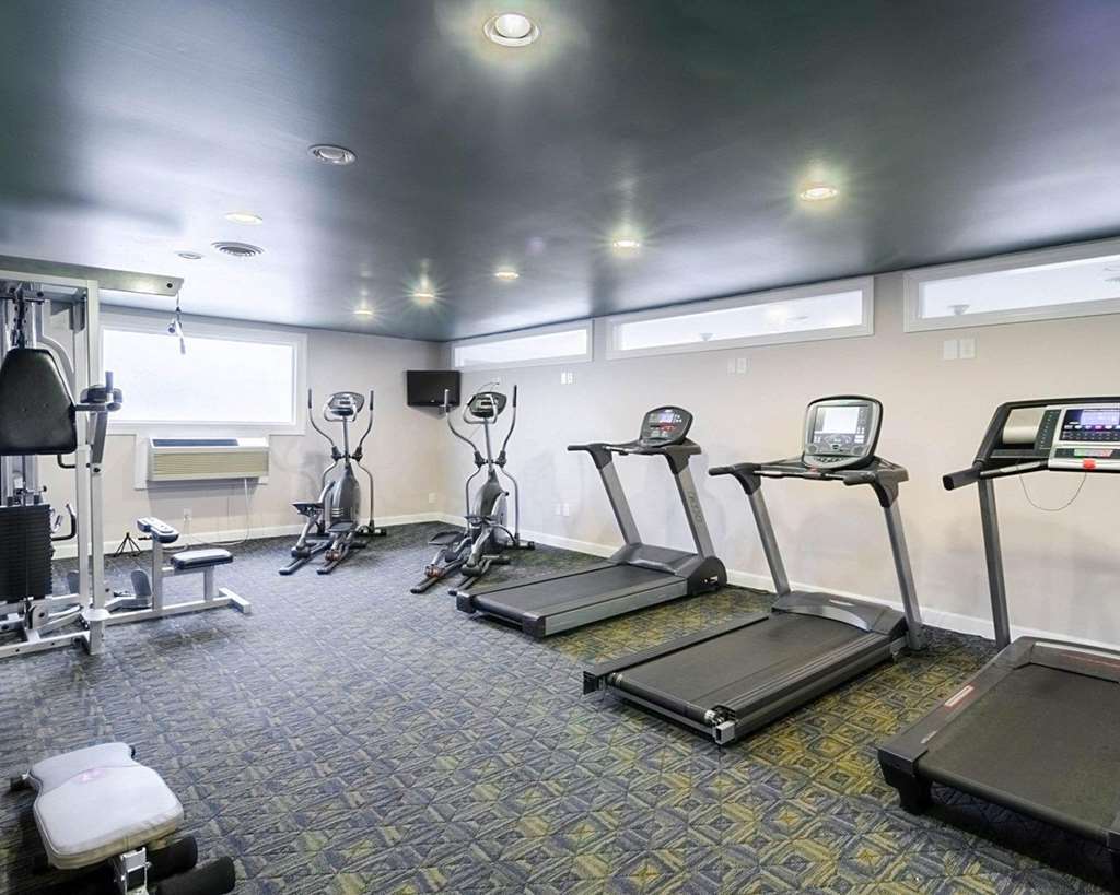 Rodeway Inn & Suites Williamsburg Central - photo 20