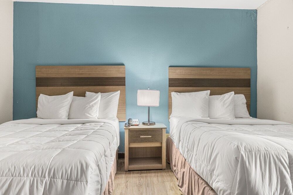 Ocean Crest Inn and Suites - photo 47